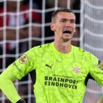 Camera picks up two harsh words from PSV goalkeeper Kovár after huge blunder - Goal.com