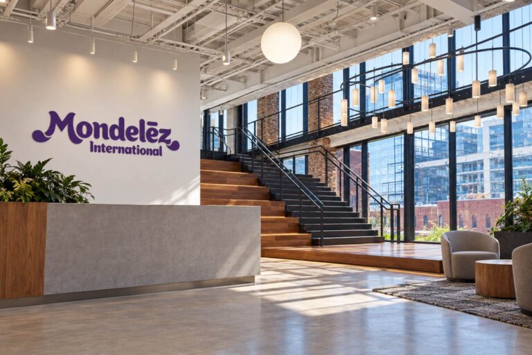 Oreo Nears $5 Billion in Sales; Mondelez Plans a 2027 Relaunch - TechStock²