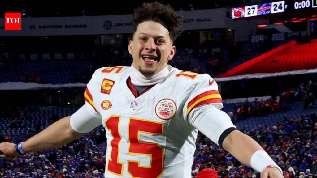 Patrick Mahomes’ private message to a grieving Chiefs reporter revealed after father’s sudden death - The Times of India