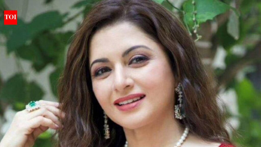 'Both of my deliveries were by caesarean': Bhagyashree on motherhood and fitness; says ‘the weight will i - The Times of India