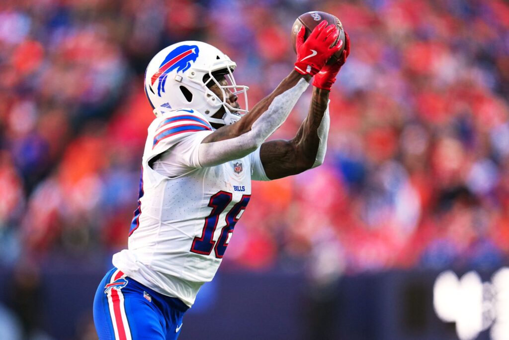 The 49ers agree to deal to add WR Brandin Cooks to practice squad, AP source says - Norwalk Hour