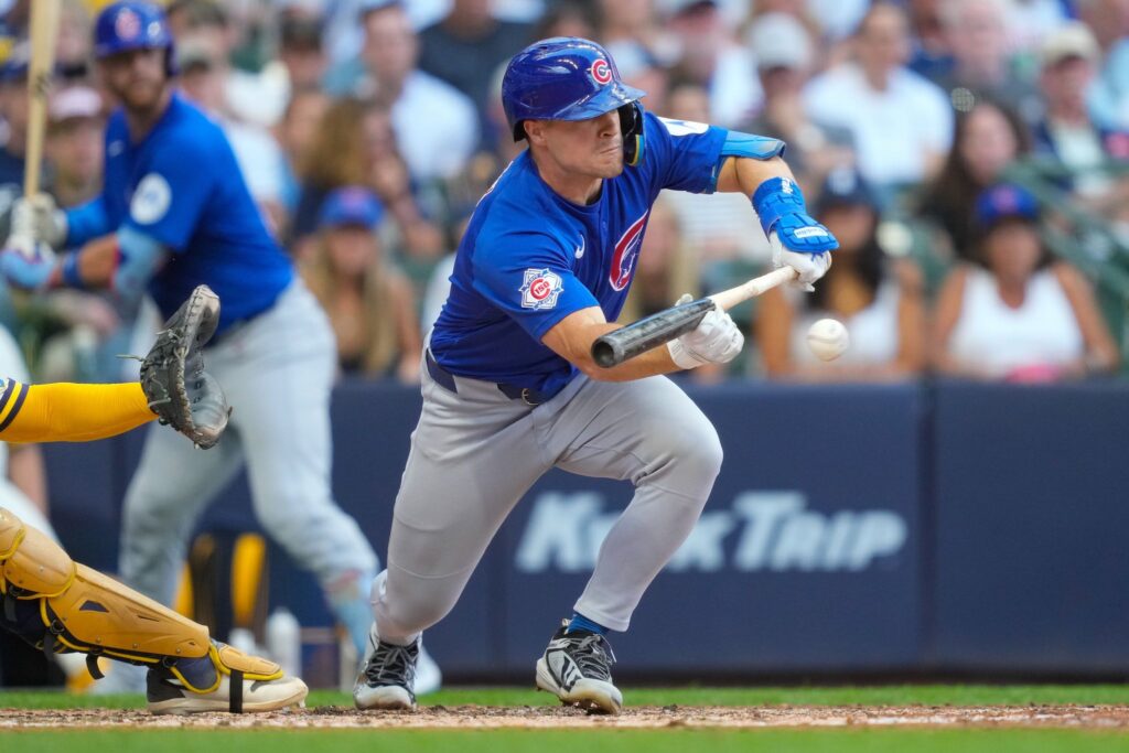 Brewers rally in 8th and hold off comeback attempt in 9th for 4-3 win over Cubs - Huron Daily Tribune