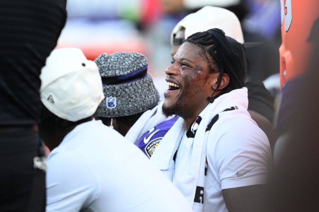 Lamar Jackson will be under a microscope again as he tries to rebound from a nightmarish 2025 - News-Times
