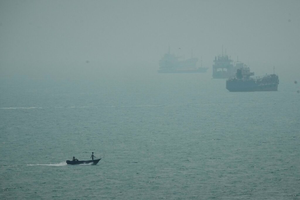 An Iranian commercial ship is struck near Strait of Hormuz with 1 dead, Iranian media say - Greenwich Time