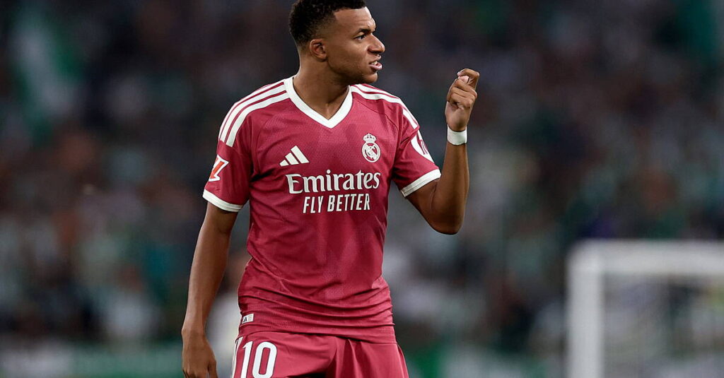 Real Betis v Real Madrid live updates: Troy Parrott starts on the bench in Seville - breakingnews.ie