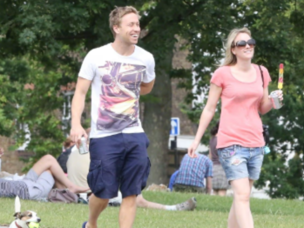 Who Is Cerys Morgan? Meet Russell Howard’s Wife And NHS Doctor Amid Family’s Heartbreaking Loss - The Sunday Guardian
