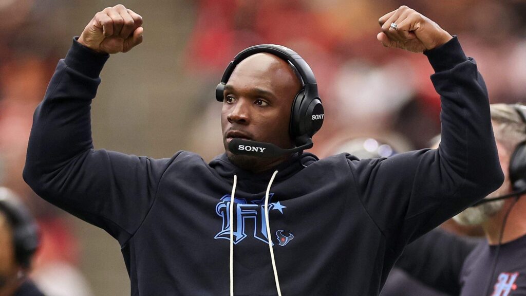 Texans Expected to Get Closer Look 6-Foot-4 at ‘Create-A-Player’ Wide Receiver - heavy.com