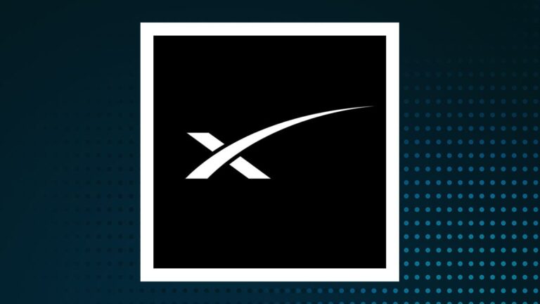 SpaceX (NASDAQ:SPCX) Earns "Buy" Rating from Sanford C. Bernstein - MarketBeat