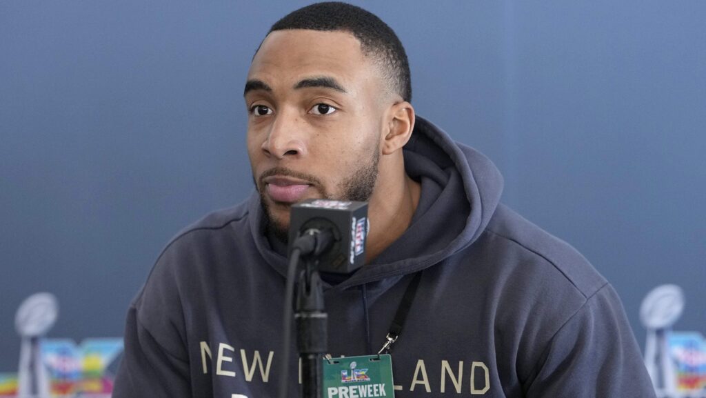 Patriots Announce TreVeyon Henderson Injury Decision for Seahawks Clash - heavy.com