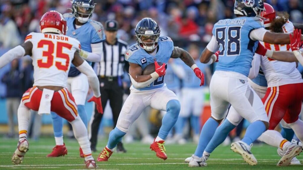 Fantasy football rankings 2026: Sleepers to target via model that called De'Von Achane's huge season - CBS Sports