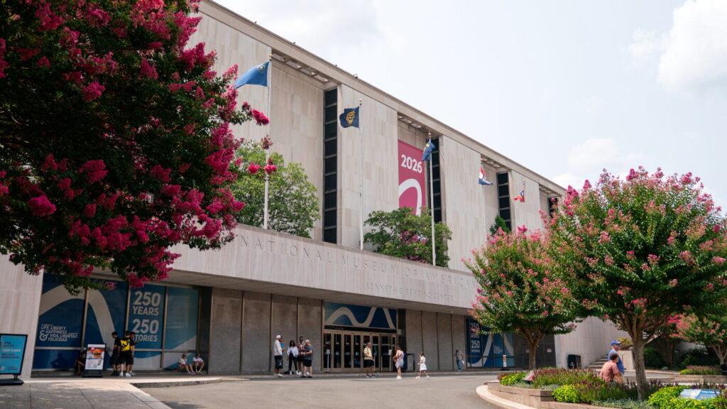 Trump administration plans ideological warning signs for Smithsonian - NPR