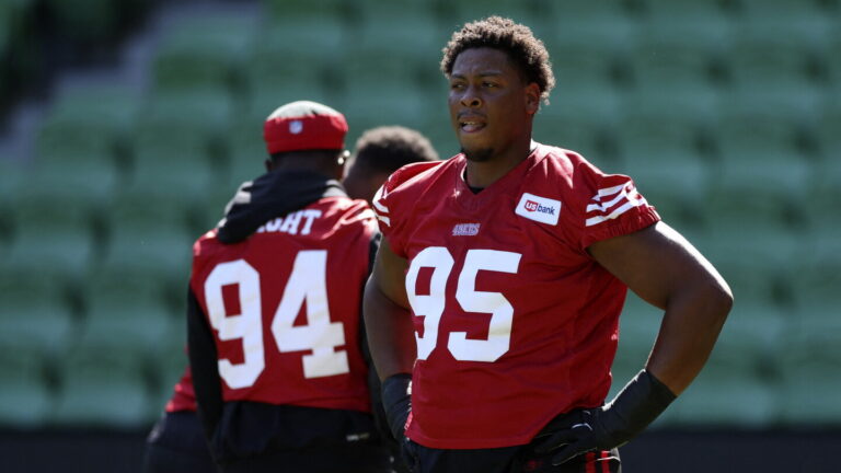 49ers DT Alfred Collins out for season with knee injury - NBC Sports
