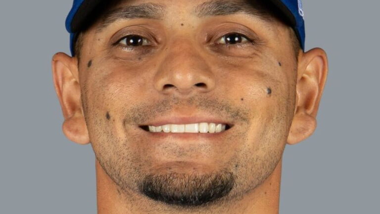 Andrés Giménez remains out of Blue Jays’ lineup - NBC Sports