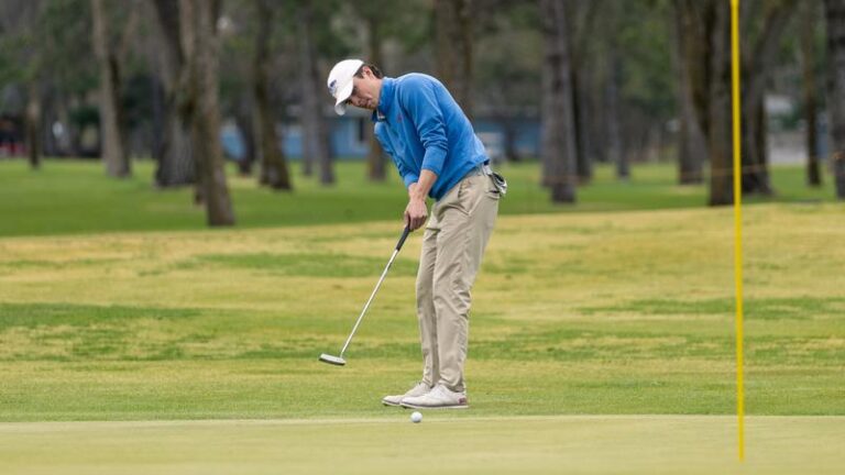 Johnnies in Seventh After Round 1 at UW-Eau Claire - gojohnnies.com
