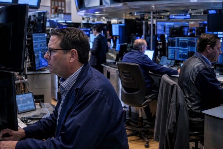 Zscaler Pulls Back From 12% Surge While Nasdaq Maintains 1.4% Advance - TechStock²