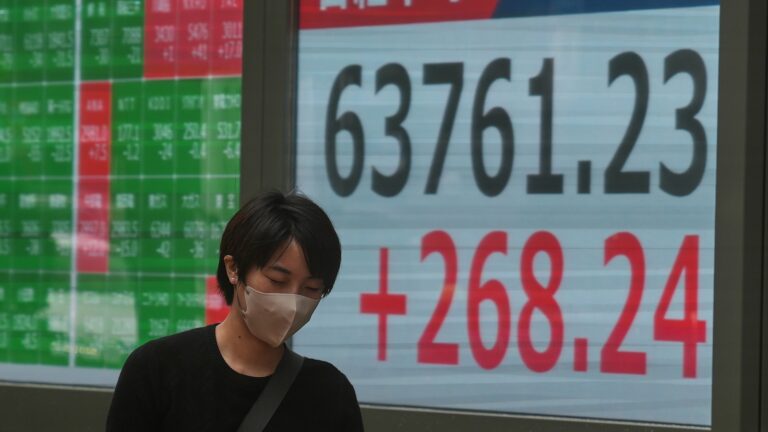 Asian shares trade mixed as markets continue to watch AI stocks and oil prices - ABC News - Breaking News, Latest News and Videos