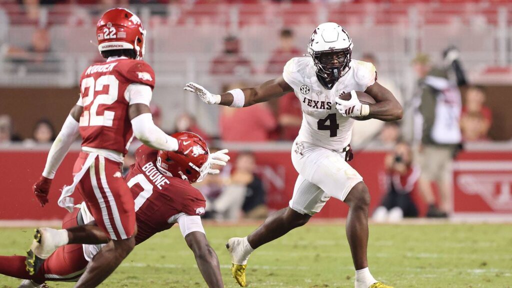 Texas A&M Aggies vs. Arkansas Razorbacks: Live Updates, Box Score - Sports Illustrated