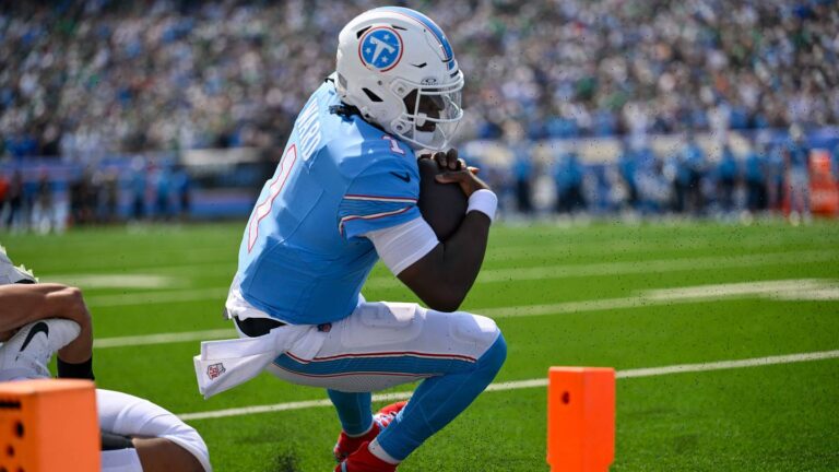 Titans Red Zone Report: Tennessee's Major Key to Scoring When it Matters vs. Texans - Sports Illustrated