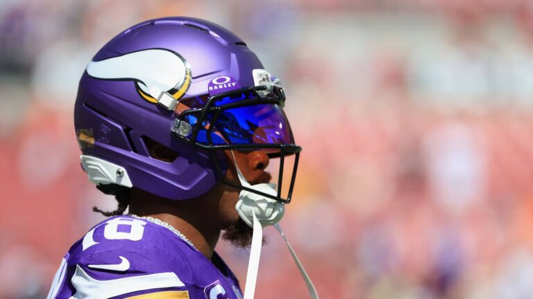 Saints Face a Vikings Team With One Major Strength and a Glaring Weakness - Sports Illustrated