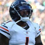 Jaylon Johnson Called Out For Dismal Effort on End of Half TD in Bears vs. Patriots - Sports Illustrated