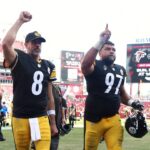 Aaron Rodgers, Paul Pogba Turn Heads as NFL Makes Historic Paris Debut - Sports Illustrated