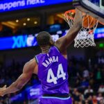 Utah Jazz Have No Choice But to Give Mo Bamba More Minutes - Sports Illustrated