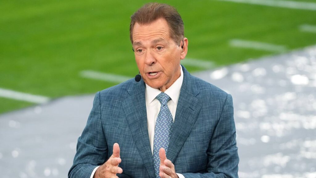 Nick Saban Names LSU a National Championship Dark Horse Ahead of Alabama Showdown - Sports Illustrated