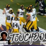 Kamari Moulton runs for 56-yard TD, extending Iowa's lead over Washington - FOX Sports