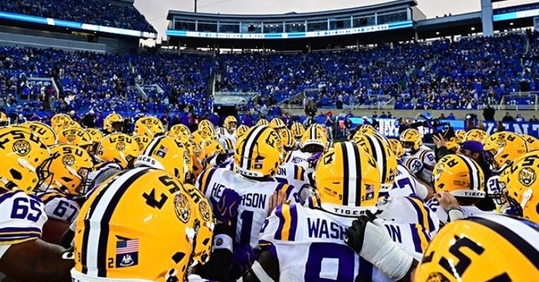 Updated AP Poll: LSU takes a major tumble in latest rankings after overtime loss to Kentucky - 247Sports