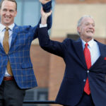 Colts target Peyton Manning for front office role after firing Ballard - MARCA