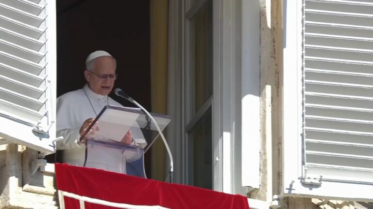 Pope Leo XIV to be admitted to hospital Tuesday for lung nodule surgery, Vatican says - ABC7 Chicago