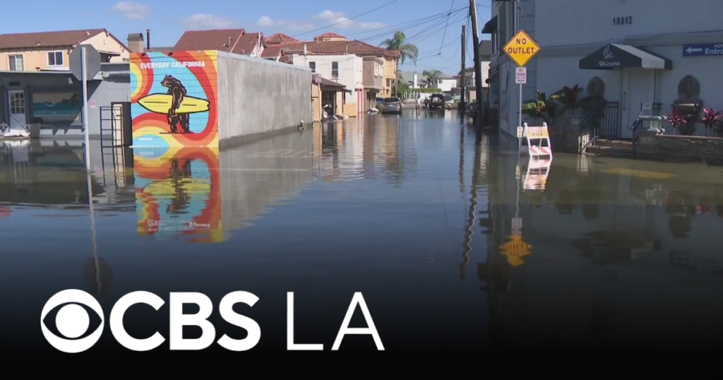 Huntington Beach residents brace for more flooding with another round of king tides incoming - CBS News