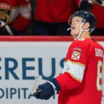 Senators fans chant ‘Brady sucks’ in Tkachuk’s return to Ottawa - Daily Faceoff