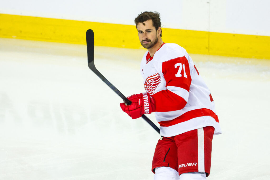 Dylan Larkin Trade Talks Escalating - Pro Hockey Rumors
