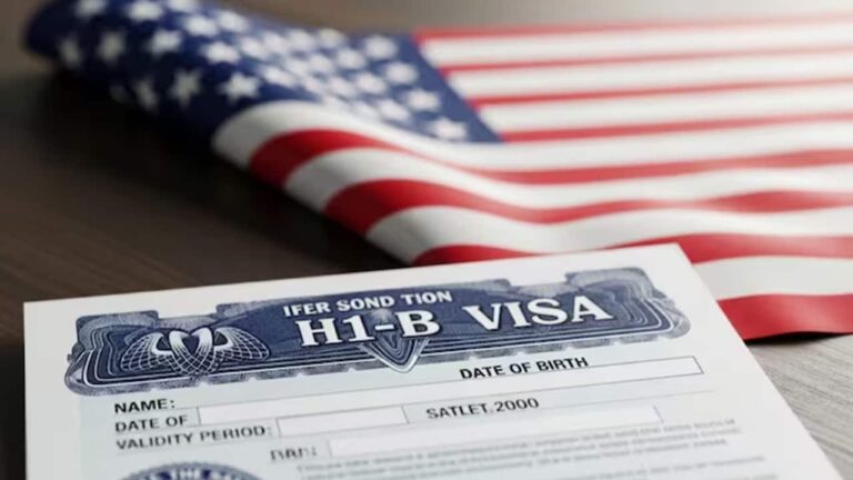 US suspends Microsoft, Infosys, TCS, Wipro, Cognizant from green card programme over alleged H-1B abuse - Moneycontrol.com
