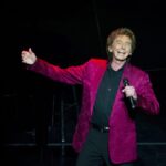 Barry Manilow Cuts Las Vegas Show Short After Bronchitis Diagnosis - superhits106.com