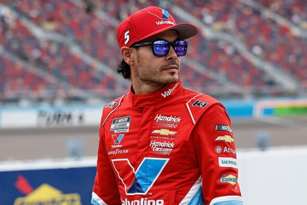 Dale Earnhardt Jr urges NASCAR duo to 'throw final Hail Mary' to stop Kyle Larson - AOL.com