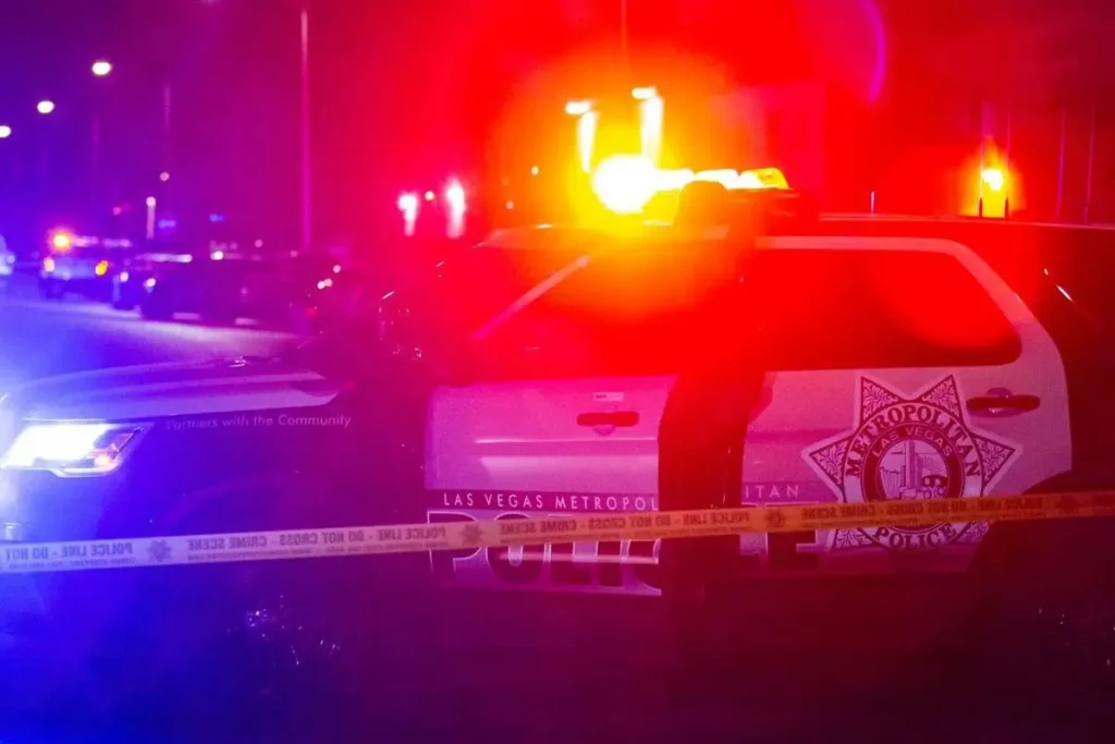 Three hospitalized after shooting in downtown Las Vegas - Las Vegas Review-Journal