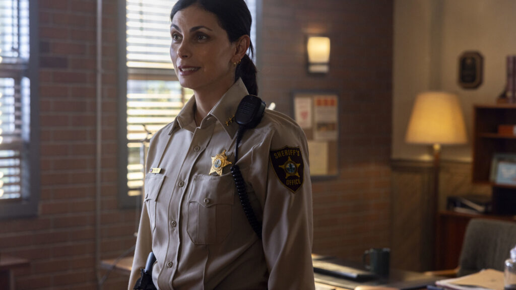 Sheriff Country Kicks Off Season 2 Tonight: S02E01: "Cyclone" Preview - Bleeding Cool News