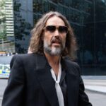Russell Brand described as 'ruthless sexual predator' in court | News - Greatest Hits Radio 80s - Rayo