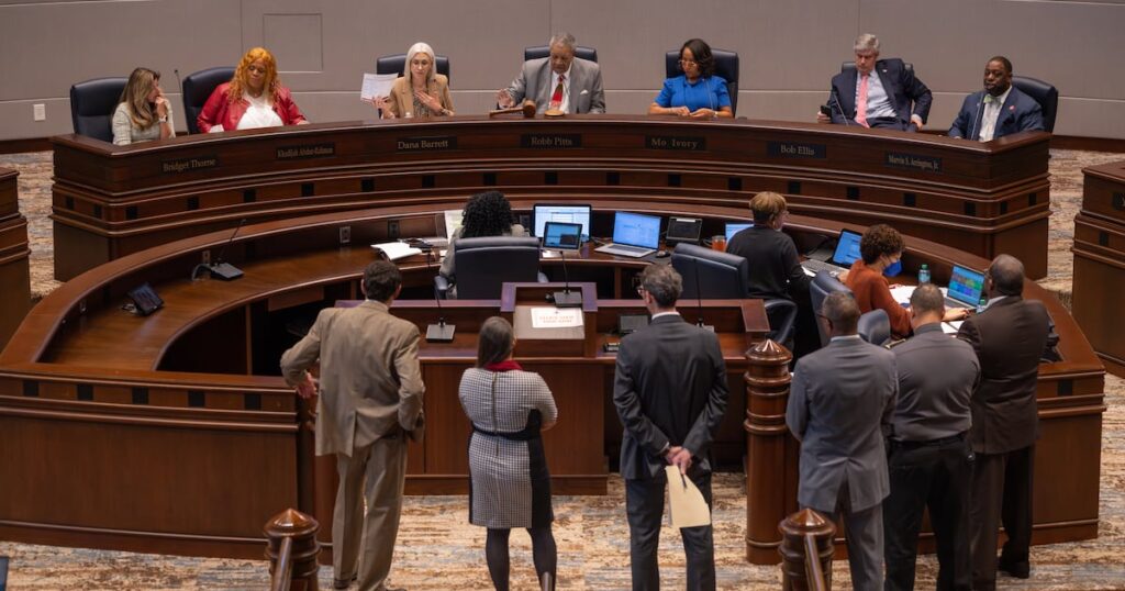 Sparks fly in Fulton Commission contests during early voting across the metro - The Atlanta Journal-Constitution