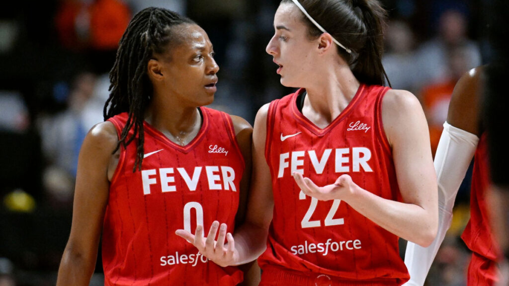 Shaquille O'Neal advises Kelsey Mitchell to stop complaining and make the most of having Caitlin Clark on her team - MARCA