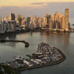 Strong earthquake shakes Panama, prompting tsunami alert - DW.com