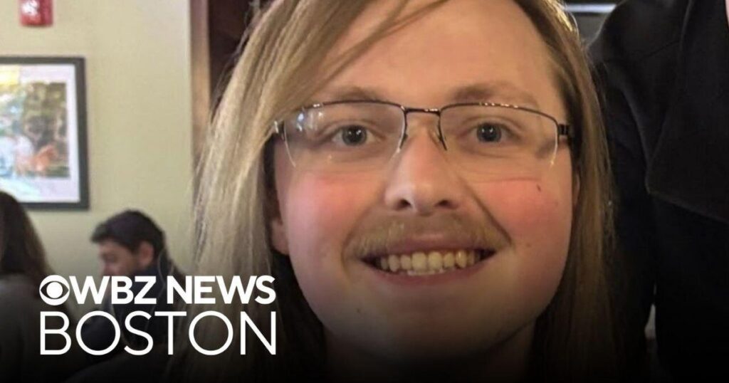 Latest details as man sought in his mother's Reading, Massachusetts, murder - CBS News