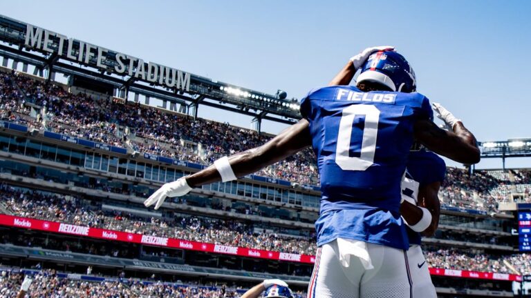 See it: New York Giants' Malachi Fields scores first career TD - Giants Wire