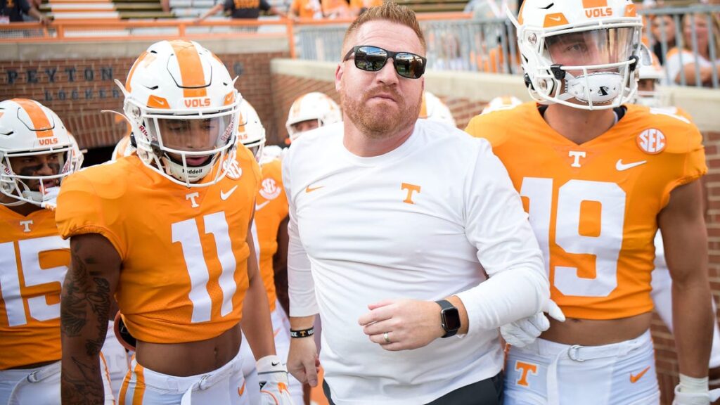 Connections between Alex Golesh's Auburn coaching staff, Tennessee football - Knoxville News Sentinel