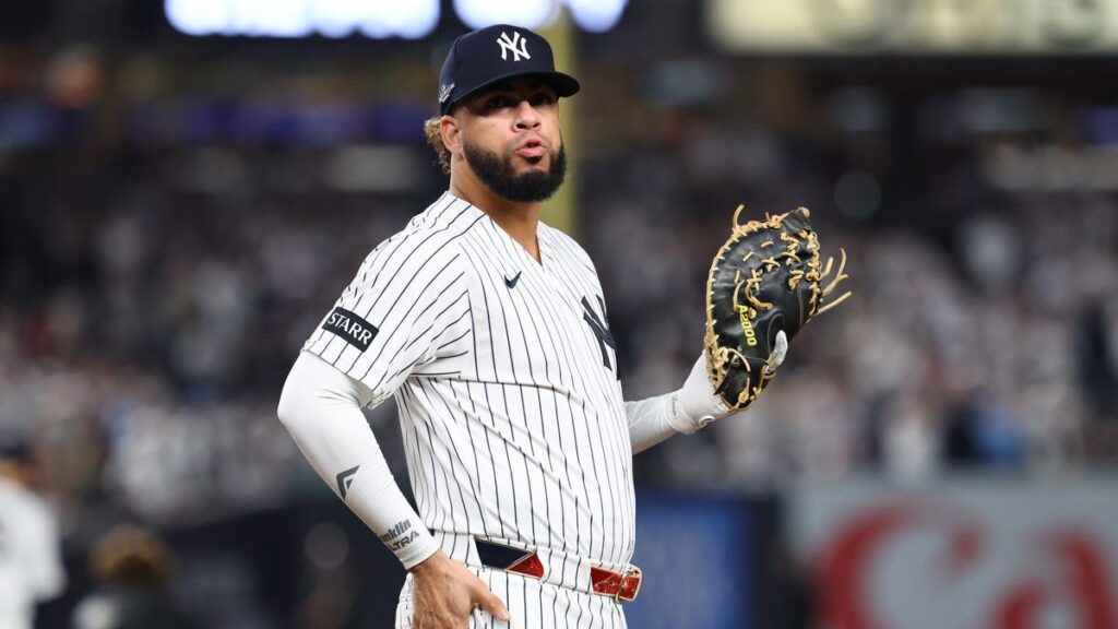 Yankees chase AL Wild Card sweep against Red Sox in Game 2 photos - Bergen Record