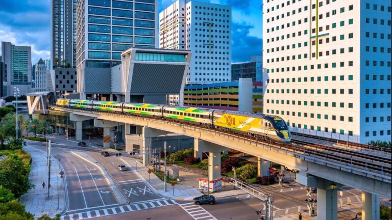 Brightline bankruptcy, Isaias threat, Florida wages - Florida Today