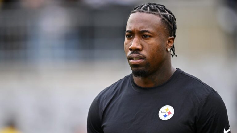 Richard Sherman spreads wild Joey Porter Jr. illness theory on TNF - USA Today