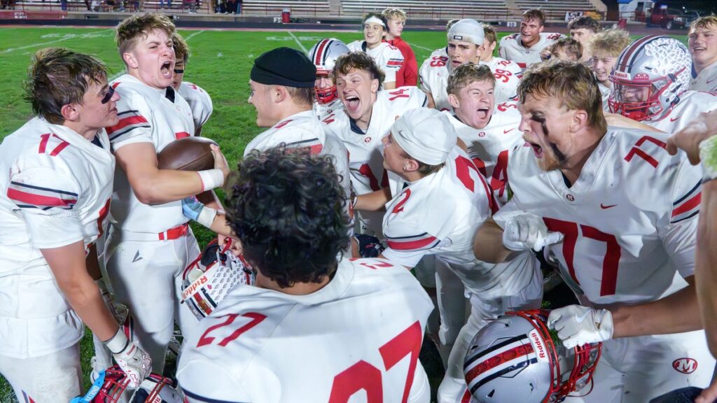 Illinois high school football: Live updates, highlights from IHSA Week 9 games in Peoria-area - Peoria Journal Star